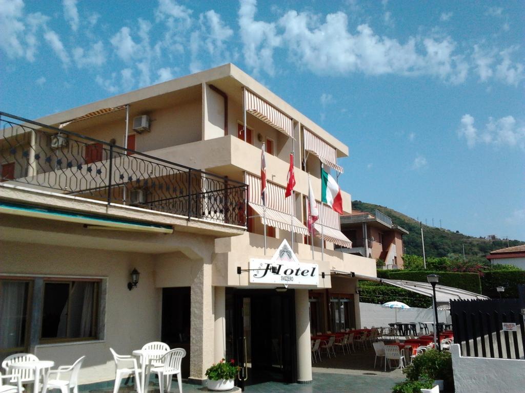 Hotel Svizzero Sangineto Bagian luar foto